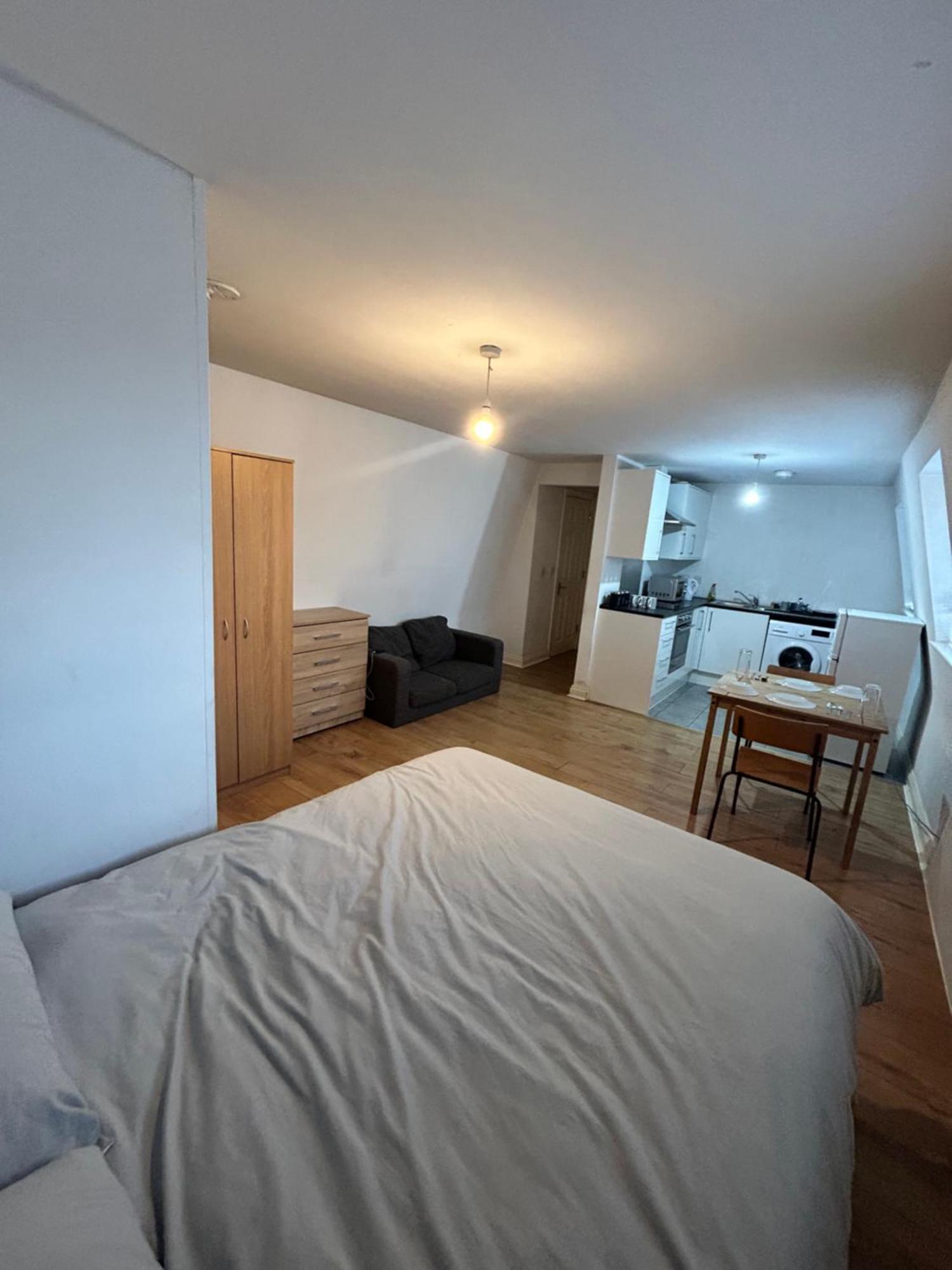 Leicester Studio At City Centre With Free Parking מראה חיצוני תמונה